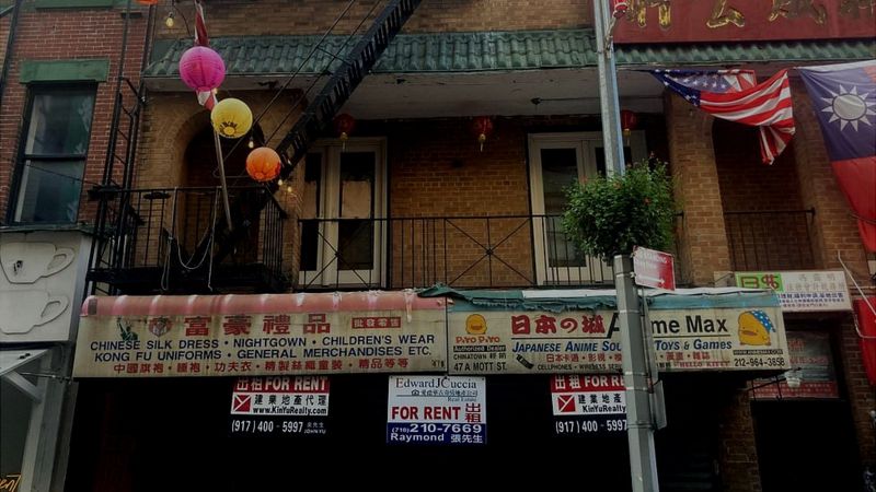 当年恐怖袭击和20年后的新冠疫情对纽约华埠经济冲击巨大